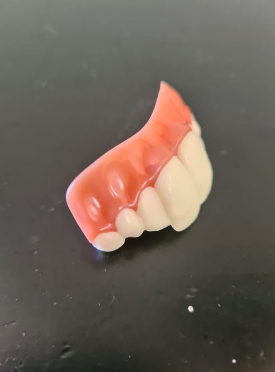 Winifred Witch-Eye Teeth Halloween Dentures