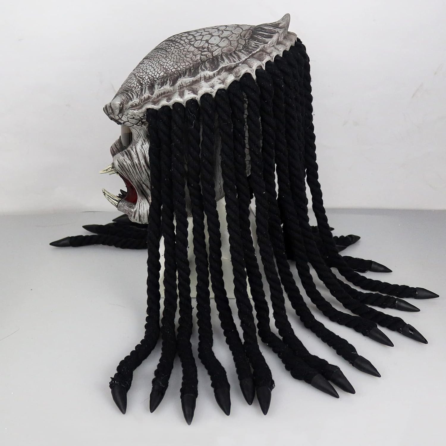 Alien vs Predator Full-Head Halloween Mask Cosplay Proposition