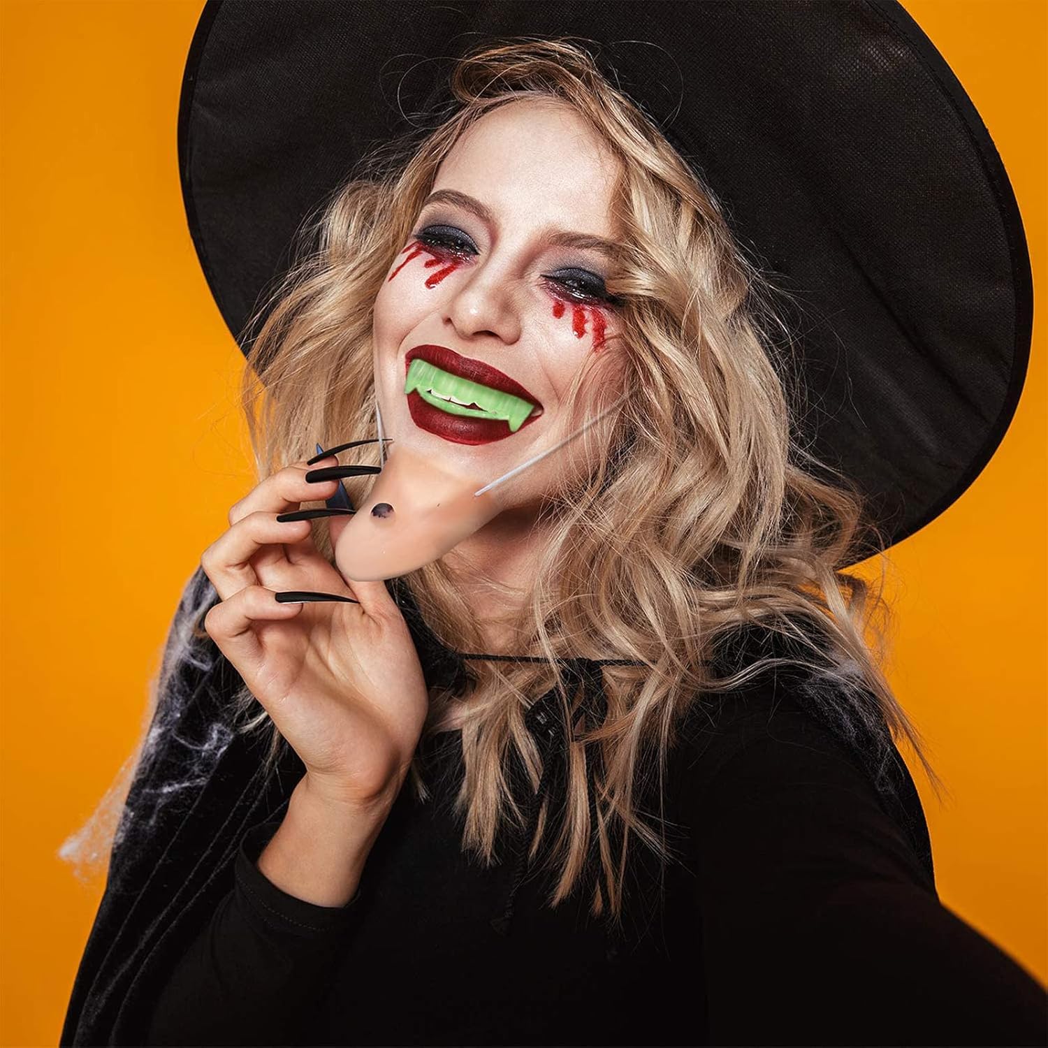Halloween Witch Costume Set by Seematn