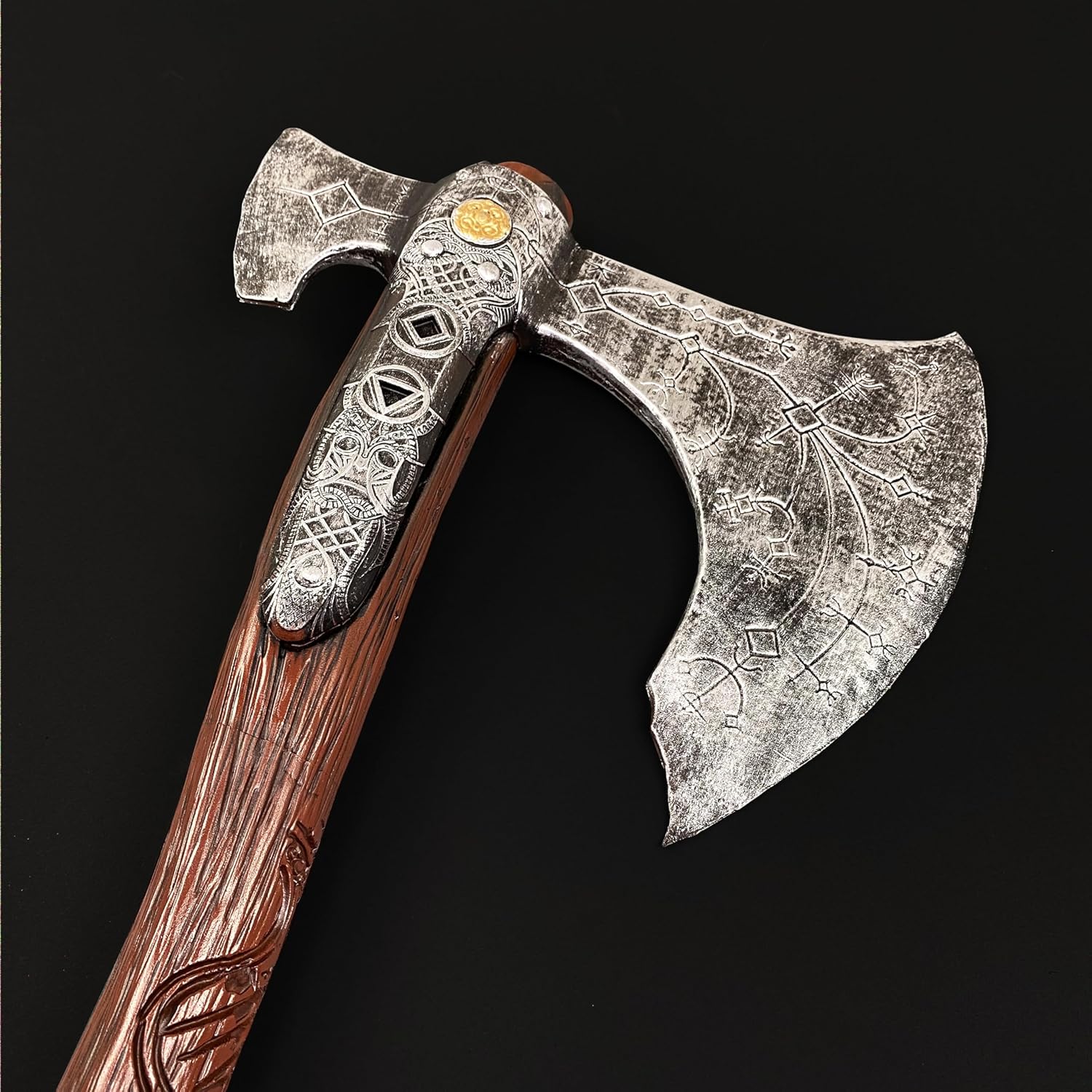 fantasy axe cosplayer Kratos foam replica